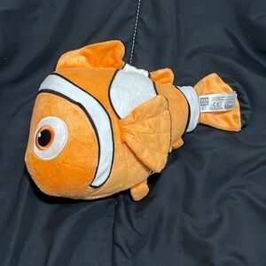 Plush and Talking Nemo from Finding Dory